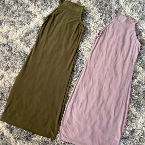 Set of 2 Mini Dresses - Picture 1 of 1